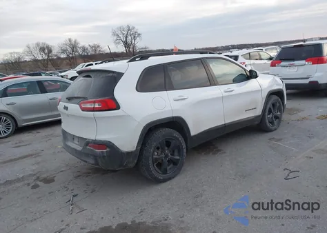 2018 Jeep Cherokee Latitude 4X4 z USA, uszkodzony, nr VIN 1C4PJMCB1JD526079
